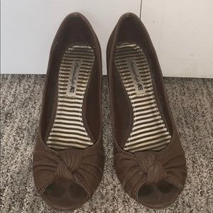 Cute brown wedges